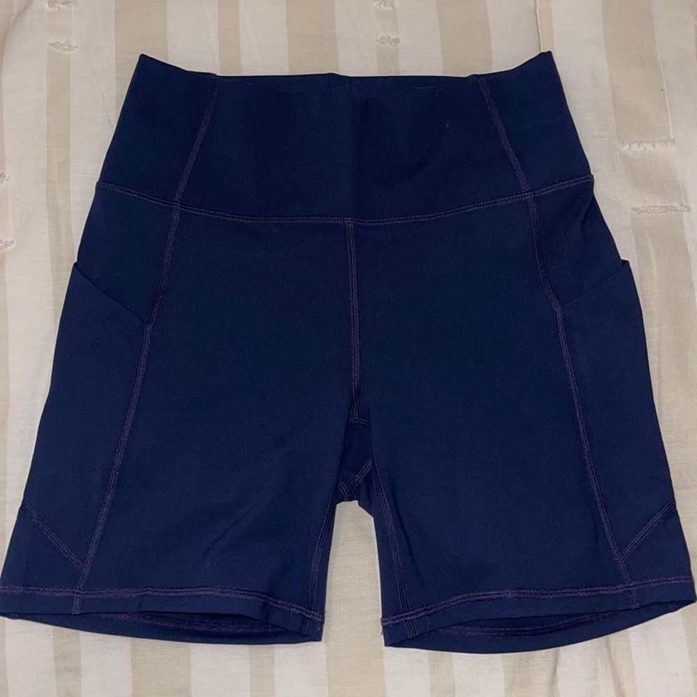 Fabletics Biker Shorts : SIZE M